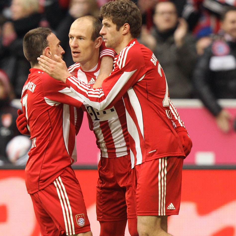 华体会官方平台浓眉哥重要时刻出色防守，拜仁带队取胜！再创辉煌时刻(使命担当红肖肖音频)