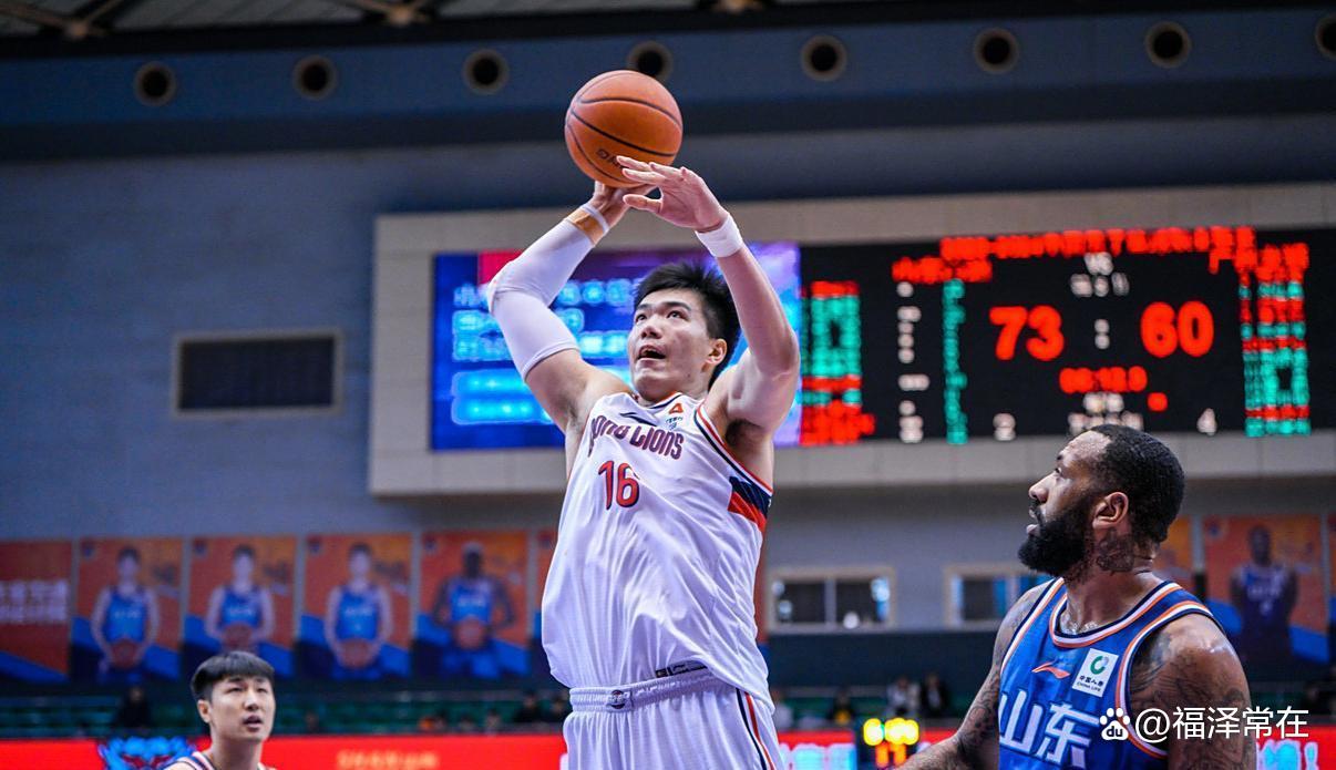 广州队发布备战花絮,加时末段完成体检,NBA季后赛任务艰巨,赛程密集仍需轮换的简单介绍 广州队发布备战花絮,加时末段完成体检,NBA季后赛任务艰巨,赛程密集仍需轮换的简单介绍